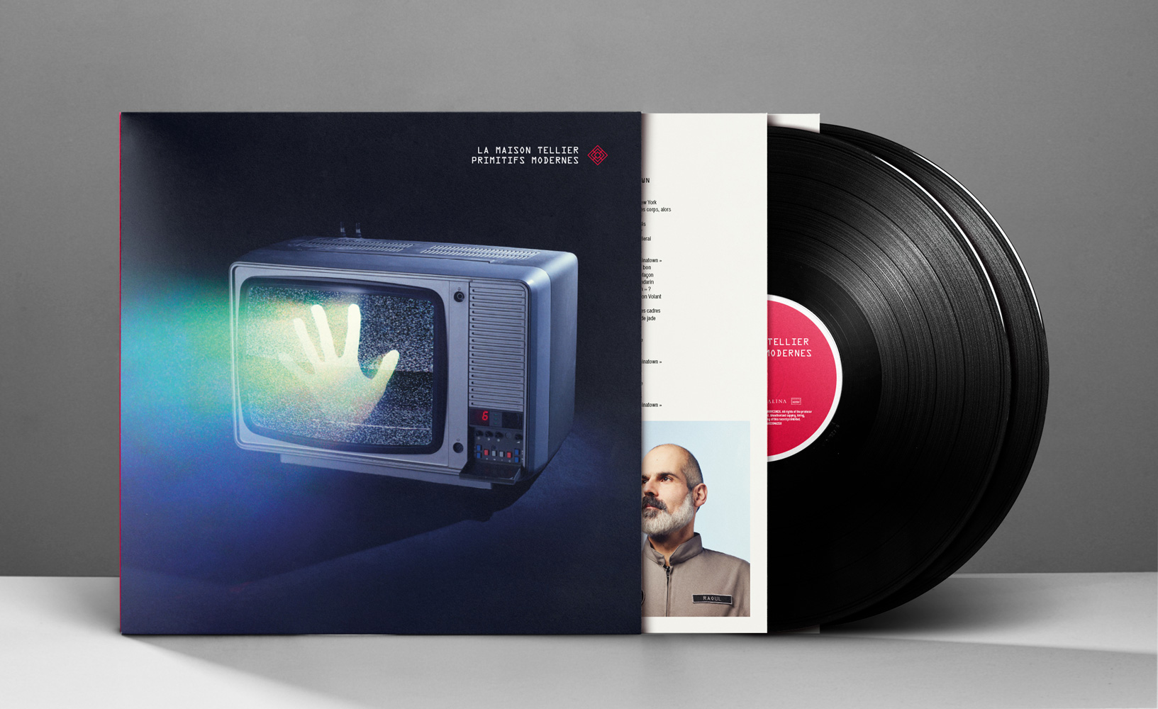 Vinyl-Record-PSD-MockUp_LMT_PM_FRONT-03