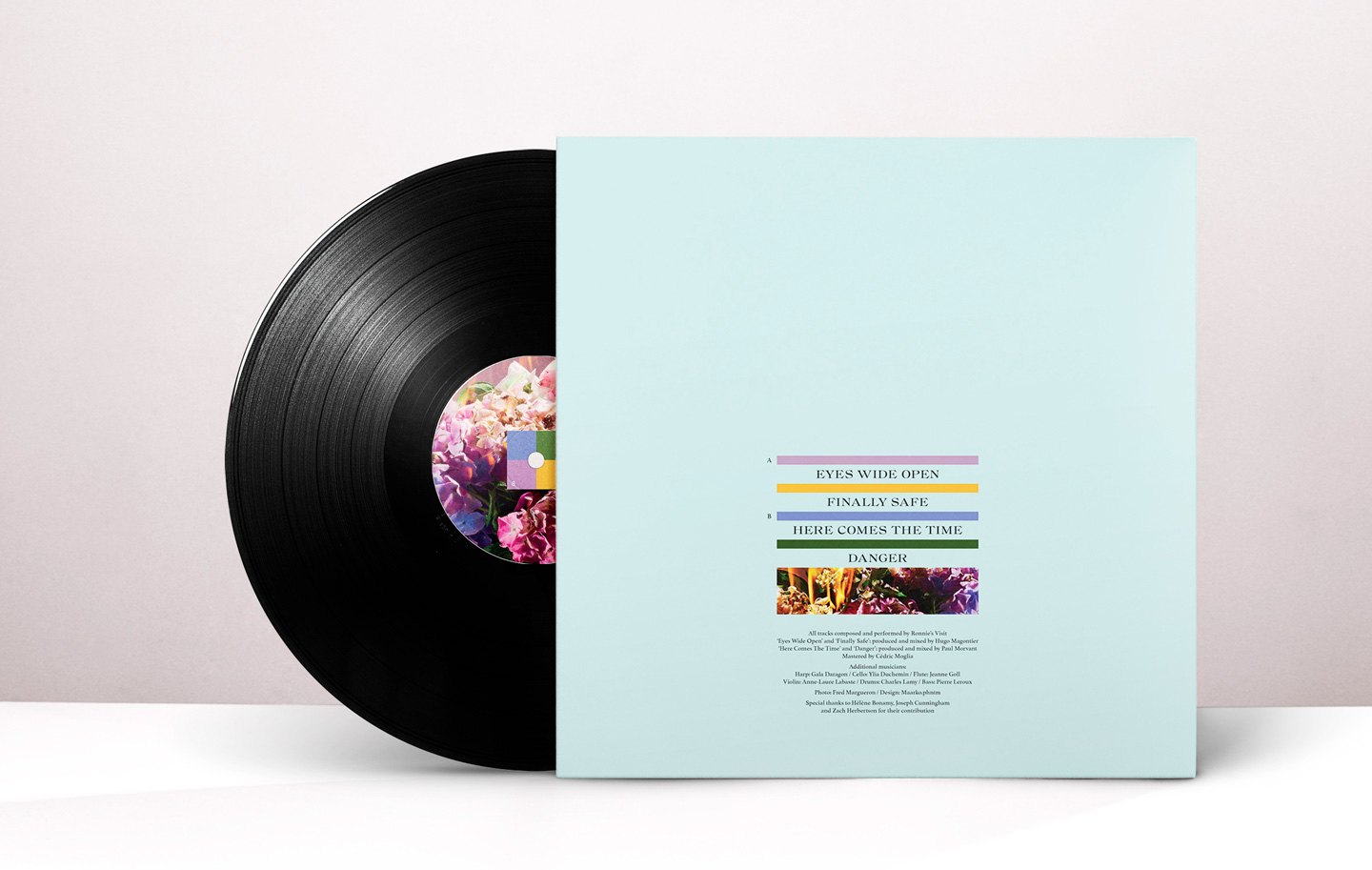 Vinyl-Record-PSD-MockUp_RONNIES-VISIT_BACK